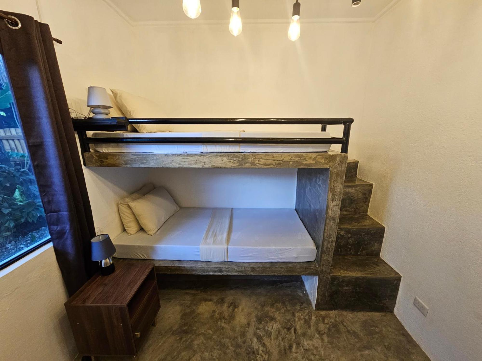 מואלבואל Crazy Bears Hostel מראה חיצוני תמונה